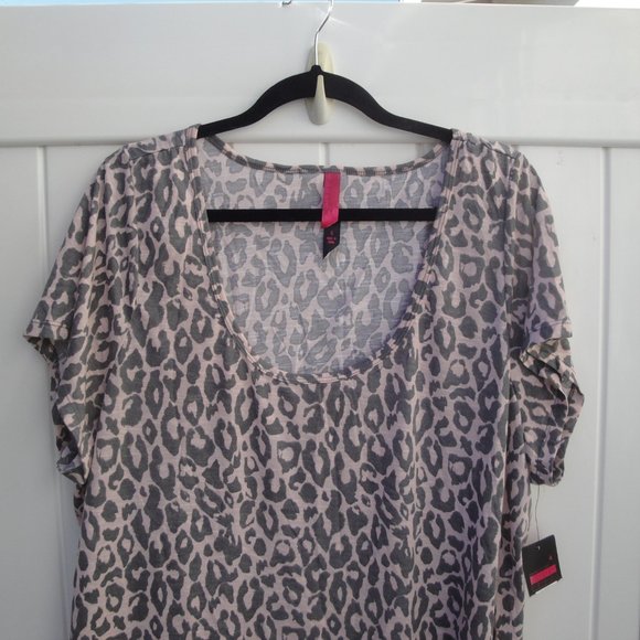 Pure Energy Animal Print Knit Top 26/28 - Picture 3 of 3